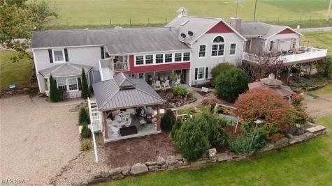 6041 Township Road 310 Millersburg OH 44654