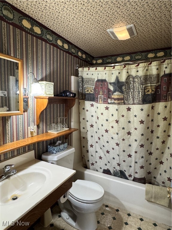 6041 Township Road 310 Millersburg OH 44654