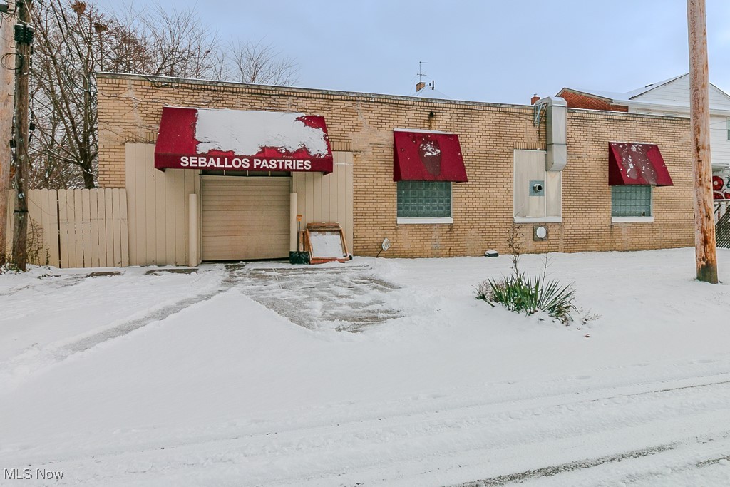 3318 Fulton Road Cleveland OH 44109