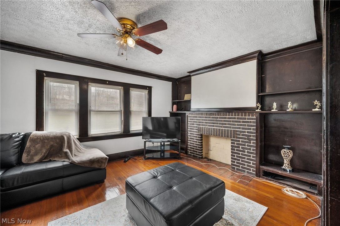 17705 Euclid Avenue Cleveland OH 44112