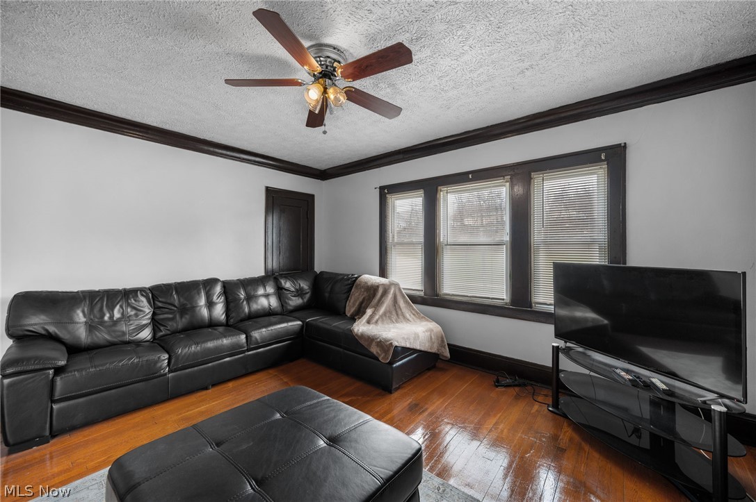 17705 Euclid Avenue Cleveland OH 44112