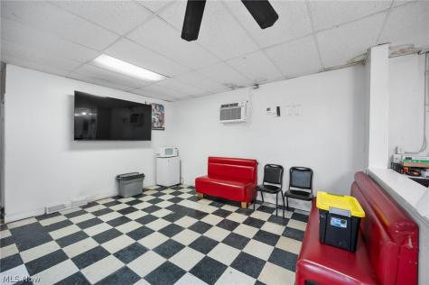 17705 Euclid Avenue Cleveland OH 44112