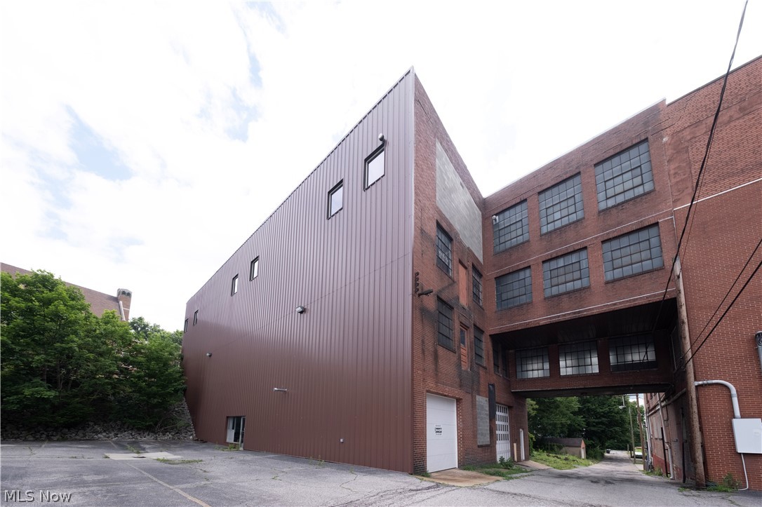 1439 Sunset Boulevard Steubenville OH 43952