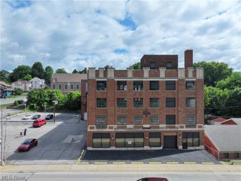 1439 Sunset Boulevard Steubenville OH 43952