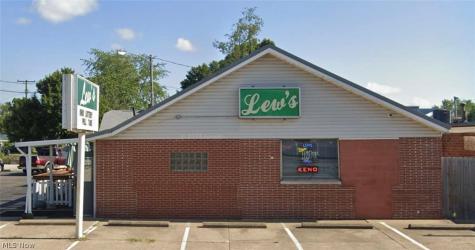 3238 Lincoln Way E Massillon OH 44646