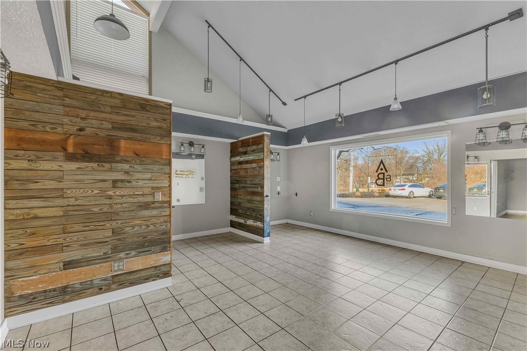 14006 W Lake Road Vermilion OH 44089