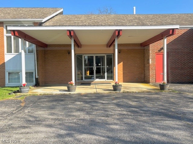 1951 Parkman Road Warren OH 44485