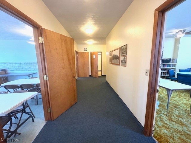 1951 Parkman Road Warren OH 44485