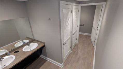 22100 Mastick Road Fairview Park OH 44126