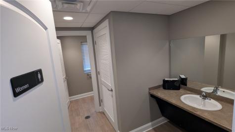 22100 Mastick Road Fairview Park OH 44126