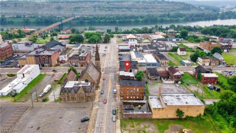 406 Adams Street Steubenville OH 43952