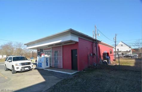 2957 Pearl Avenue Lorain OH 44055