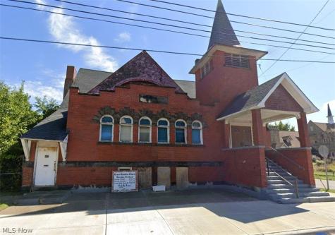 10515 Helena Avenue Cleveland OH 44108