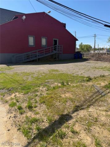 10515 Helena Avenue Cleveland OH 44108