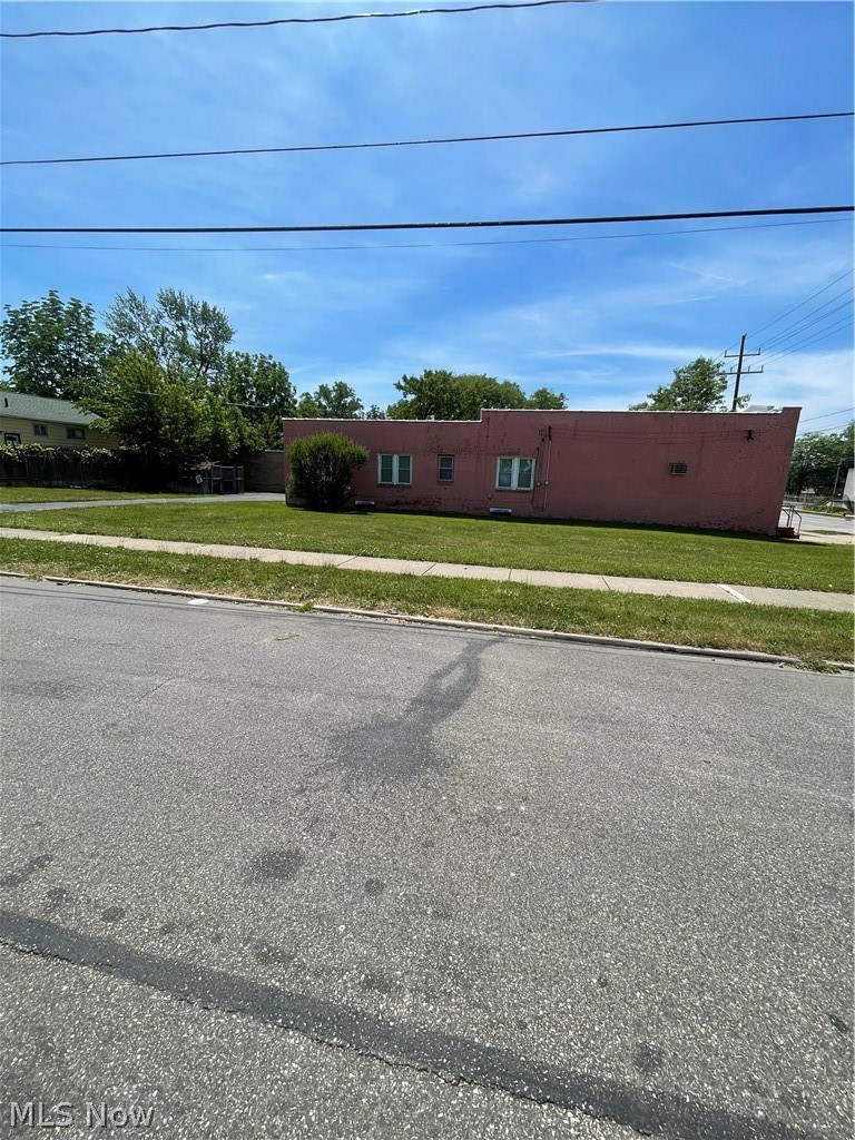 4567 Lee Road Cleveland OH 44128