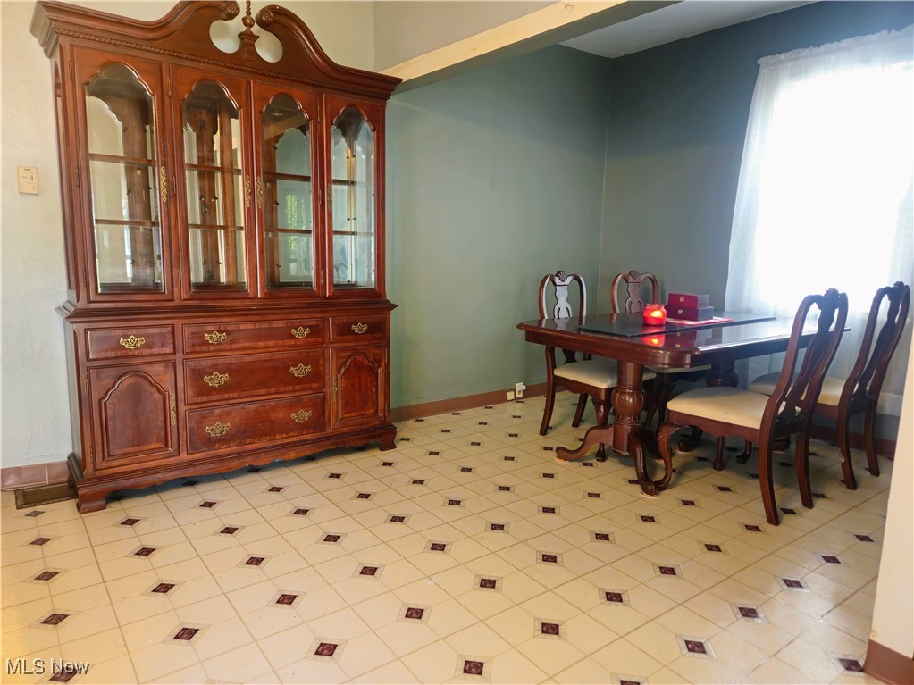 3046 Sackett Avenue Cleveland OH 44109