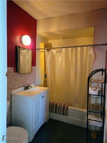 3046 Sackett Avenue Cleveland OH 44109