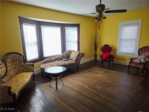 3046 Sackett Avenue Cleveland OH 44109