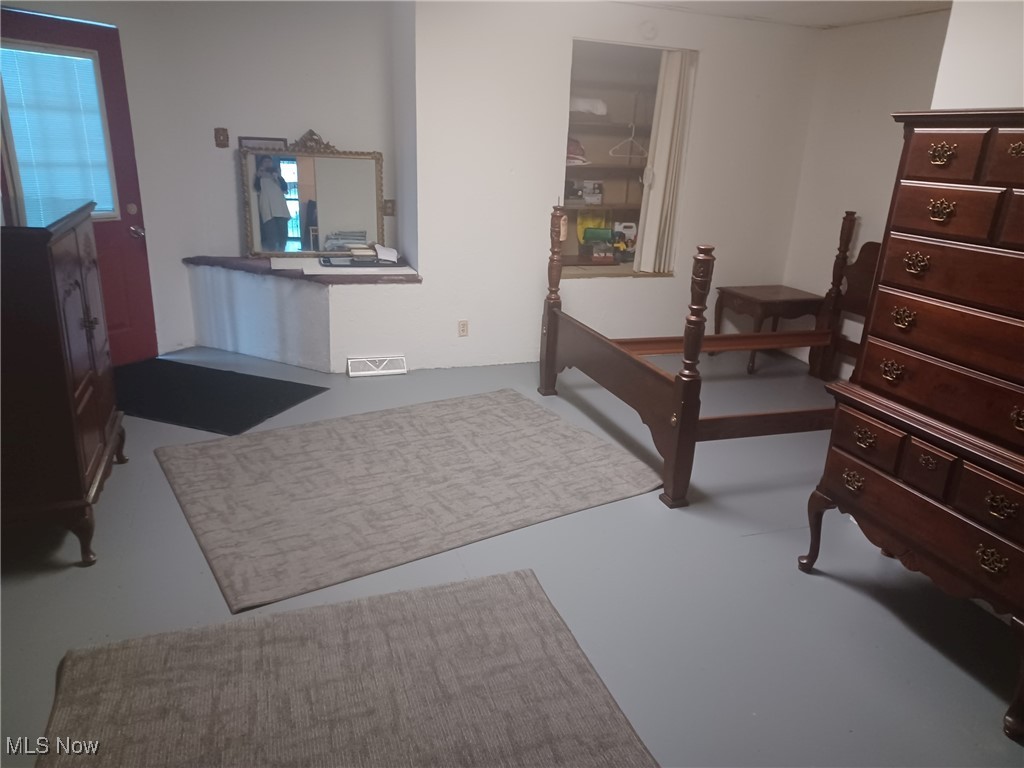 3046 Sackett Avenue Cleveland OH 44109