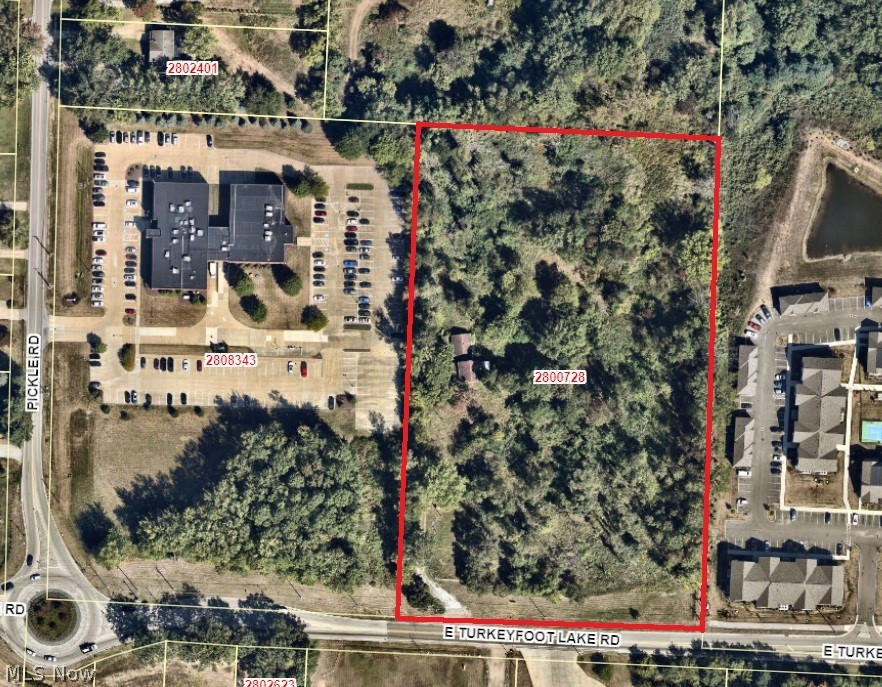 1441 E Turkeyfoot Lake Road Akron OH 44312
