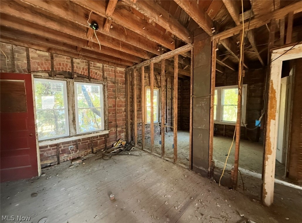 16039 Saint Clair Avenue Cleveland OH 44110