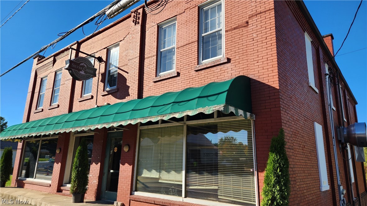 329 E Garfield Road Aurora OH 44202