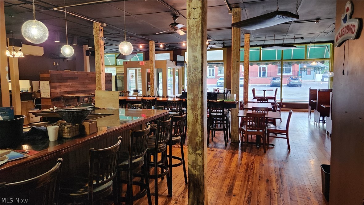 329 E Garfield Road Aurora OH 44202