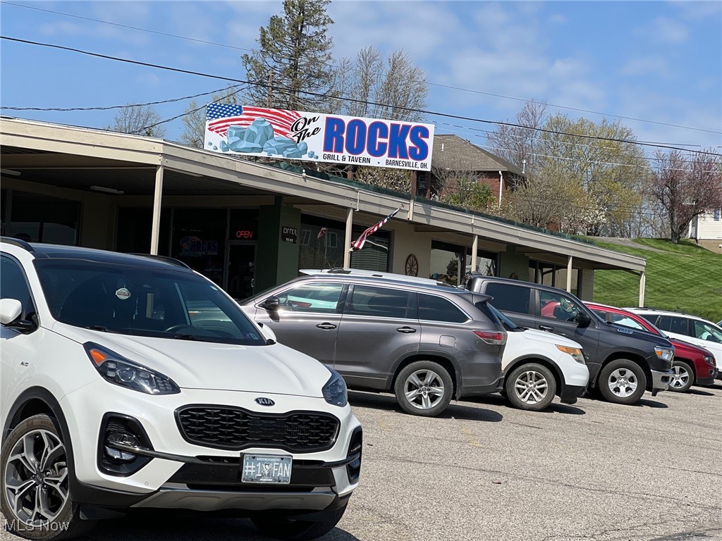 787 E Main Street Barnesville OH 43713