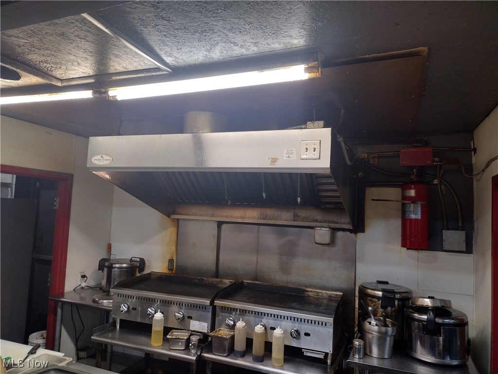 935 Brown Street Akron OH 44311