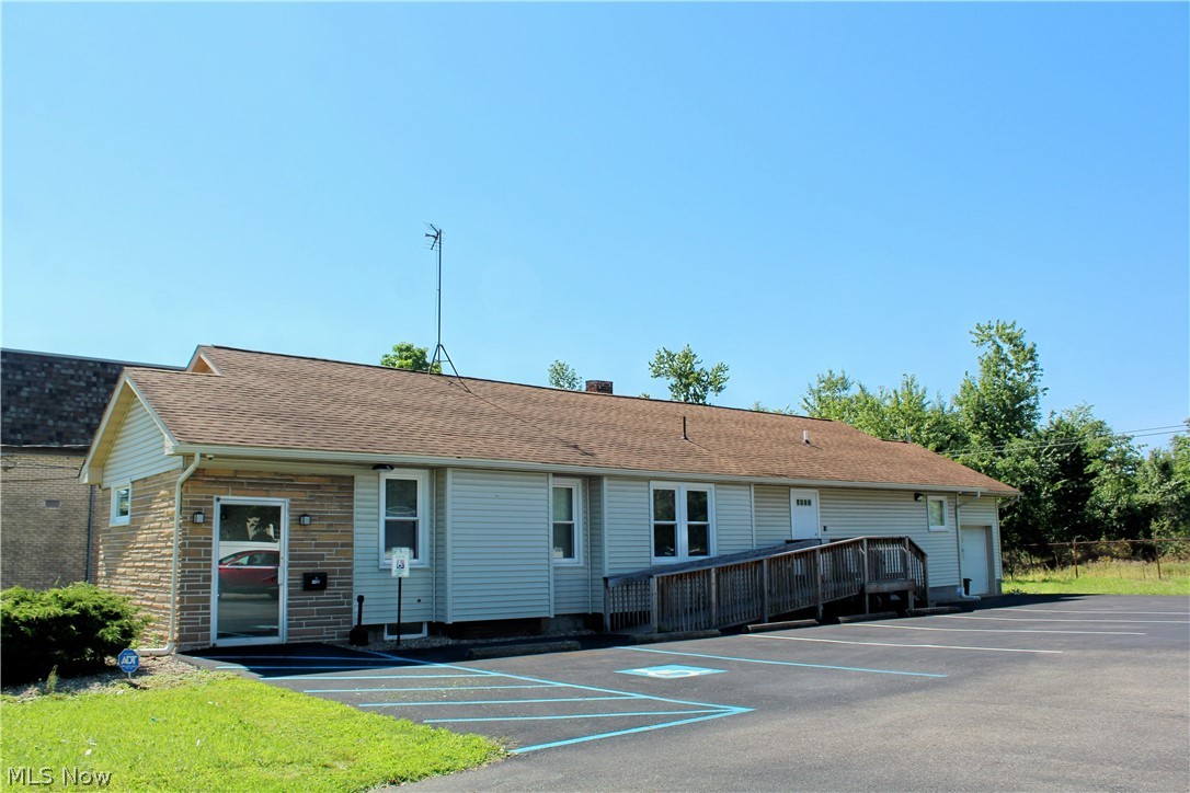 1455 Parkman Road NW Warren OH 44485