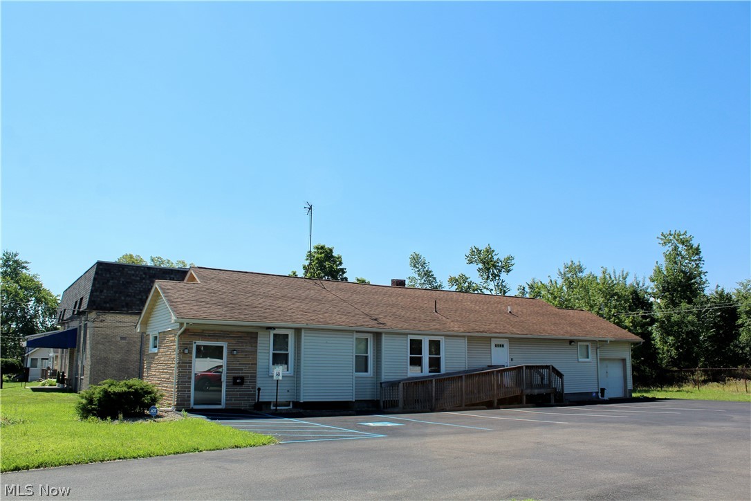 1455 Parkman Road NW Warren OH 44485