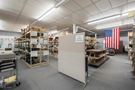 4711 State Road Cleveland OH 44109