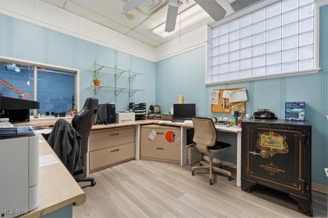 4711 State Road Cleveland OH 44109