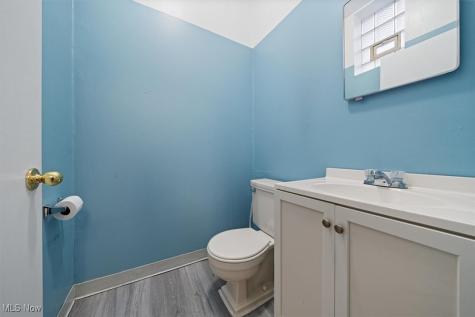 4711 State Road Cleveland OH 44109