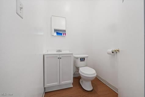 4711 State Road Cleveland OH 44109