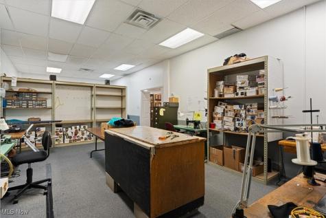 4711 State Road Cleveland OH 44109