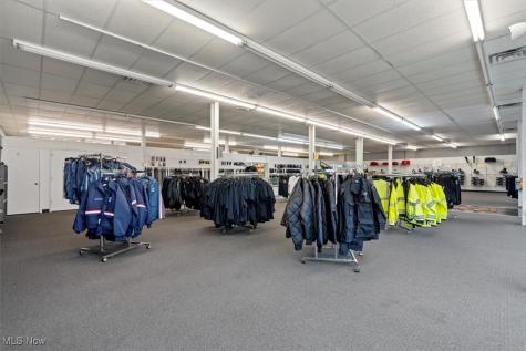 4711 State Road Cleveland OH 44109