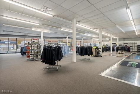 4711 State Road Cleveland OH 44109