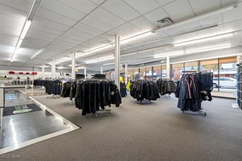 4711 State Road Cleveland OH 44109