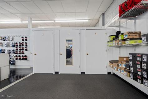 4711 State Road Cleveland OH 44109