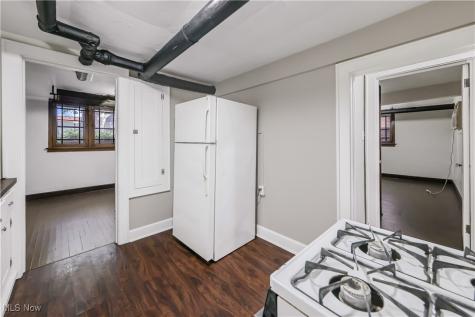 598 Blaine Avenue Akron OH 44310