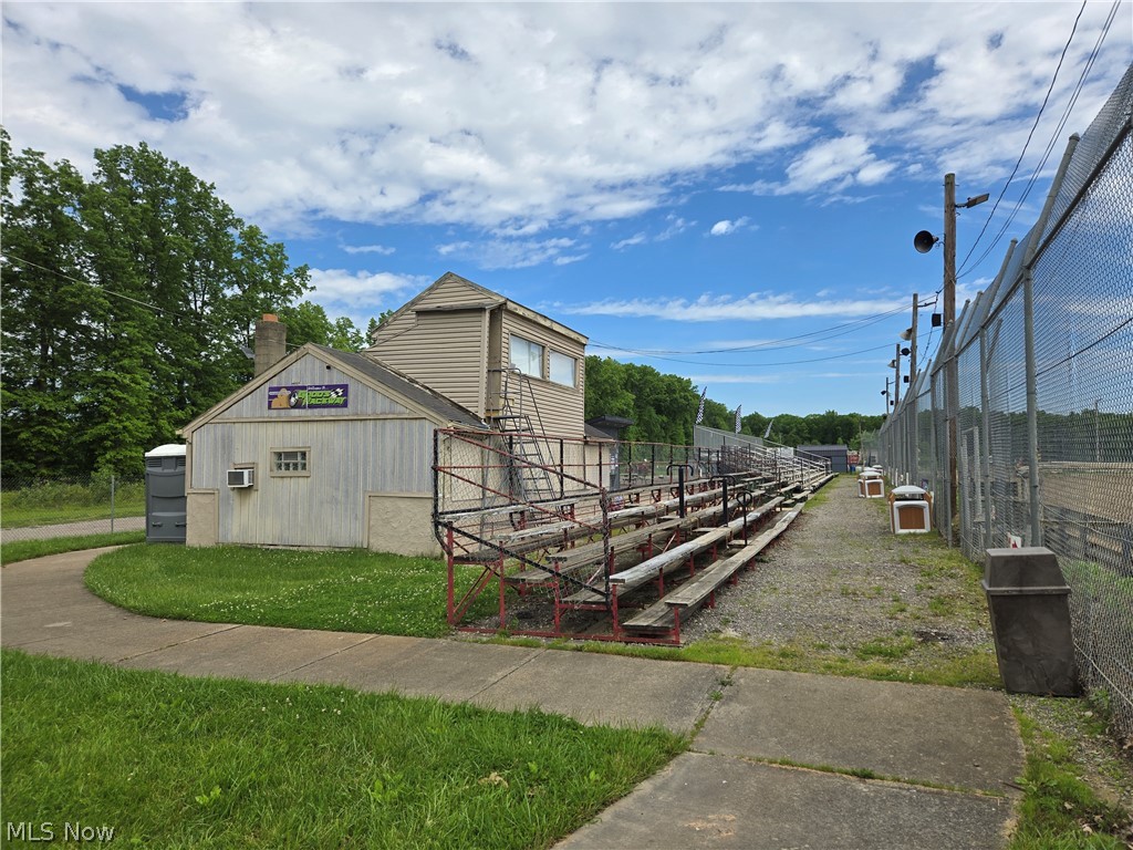9673 Us 224 Deerfield OH 44411