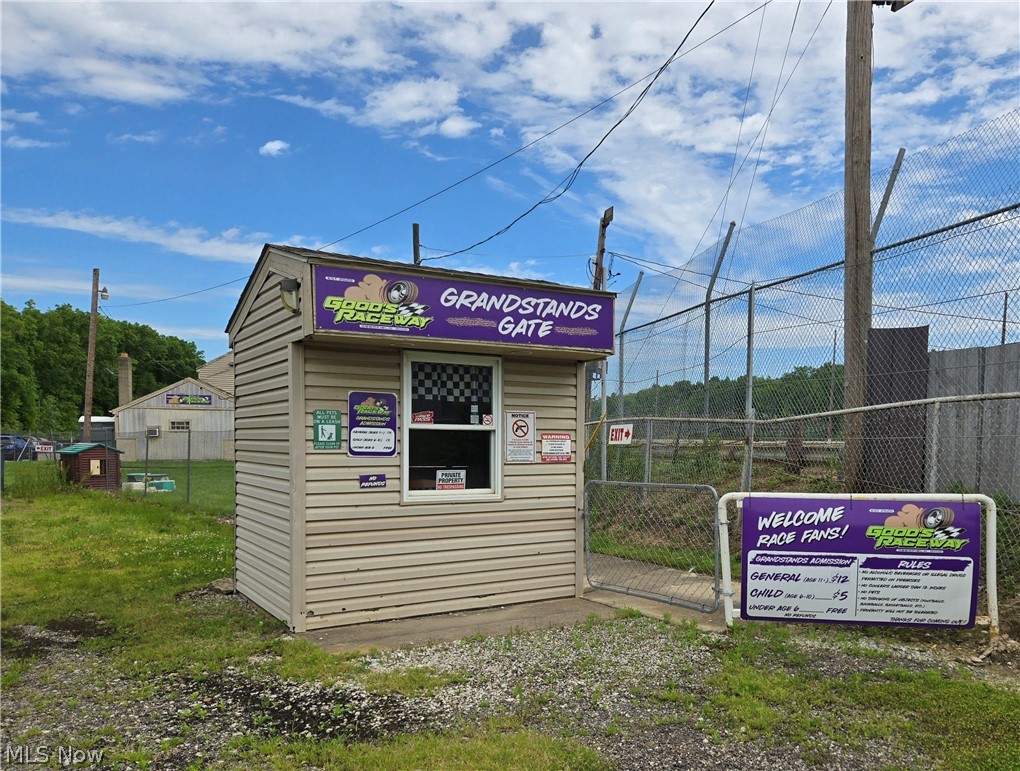 9673 Us 224 Deerfield OH 44411