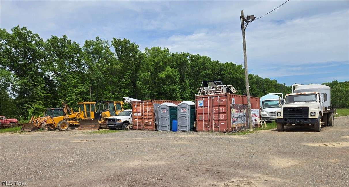 9673 Us 224 Deerfield OH 44411