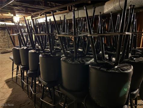 47 W Main Street Geneva OH 44041