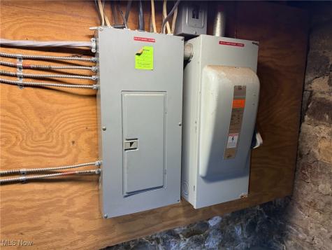 47 W Main Street Geneva OH 44041