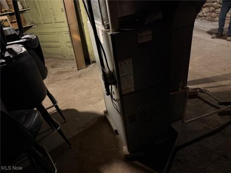 47 W Main Street Geneva OH 44041