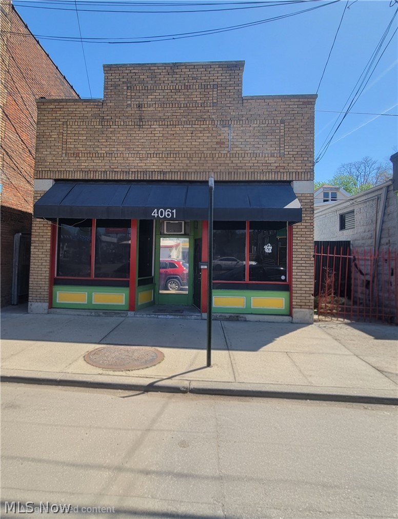 4061 E 71st Street Cleveland OH 44105
