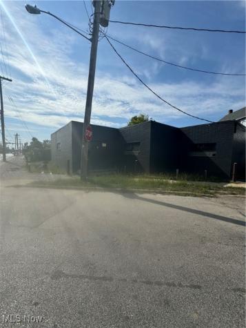 16219 Saint Clair Avenue Cleveland OH 44110