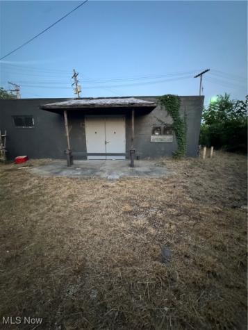 16219 Saint Clair Avenue Cleveland OH 44110